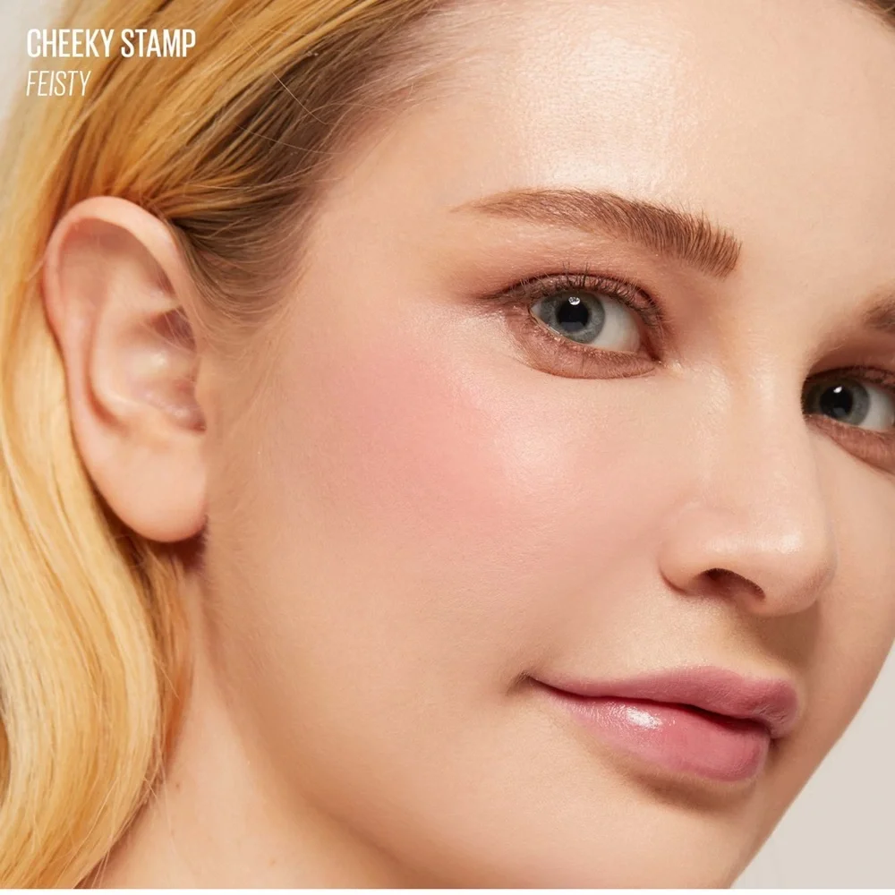 💎 Kaja Cheeky Stamp Blush in Feisty 04 Full-Size New in The Box